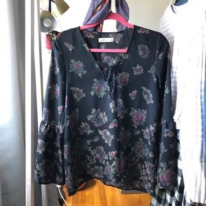Belle Sleeve Blouse